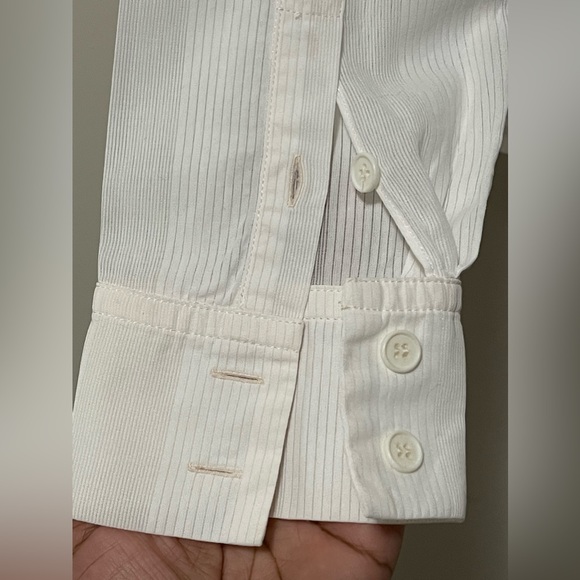 Chloe Victorian Style Pleated Front Button-Down Blouse Size 4 - Picture 12 of 15